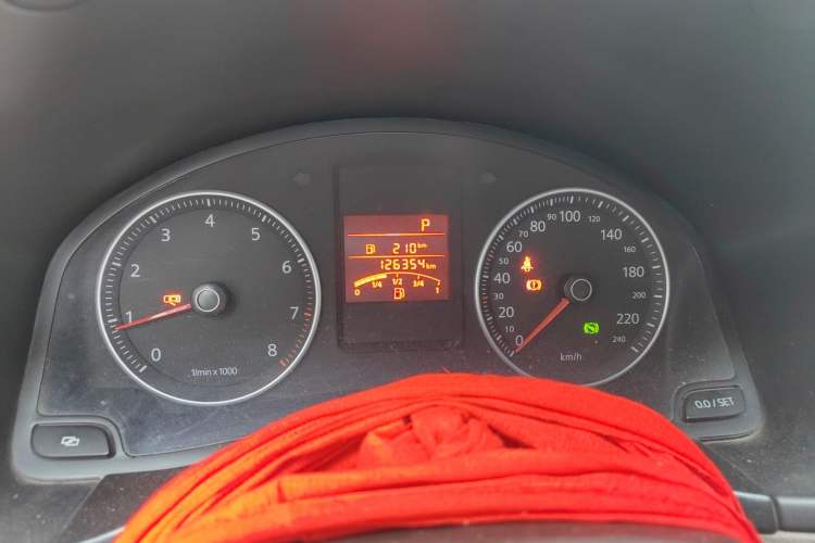 Used Volkswagen Bora 2012 1.6L Automatic Fashion Edition