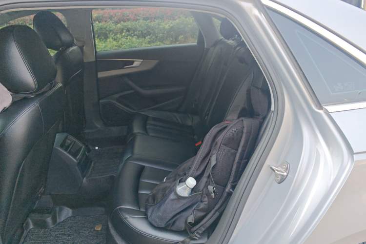 Used Audi A4L 2018 30th Anniversary Edition 40 TFSI Trendy Model