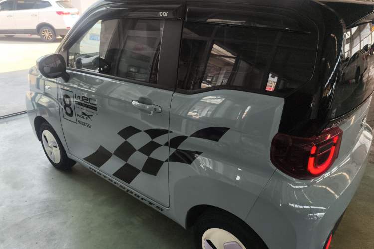 Used Chery New Energy QQ Ice Cream 2022 170km Sundae Phosphate Lithium-Ion