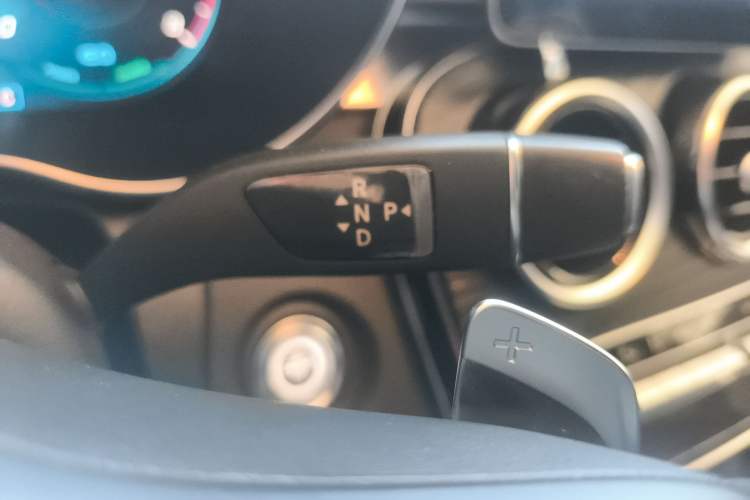 Used Mercedes-Benz C-Class 2020 C 260 L Sport Edition Gear Lever