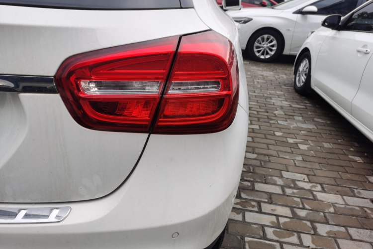 Used Mercedes-Benz GLA 2016 GLA 200 Fashion Model
