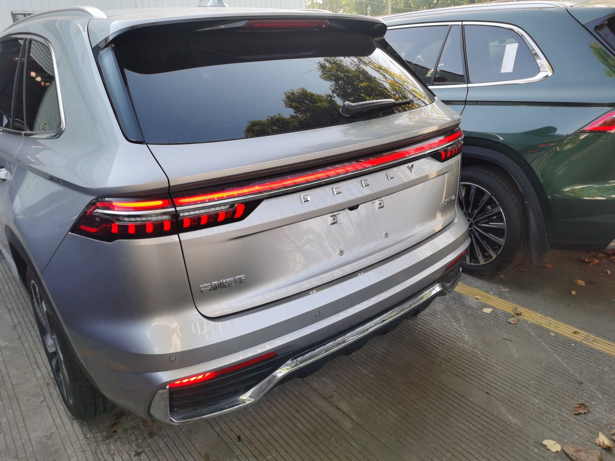Geely Auto Monjaro L 2024 2.0TD High-Power Automatic Two-Wheel Drive Skyline Edition — снимка 4