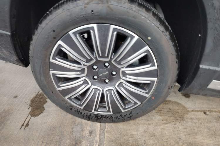 Used JETOUR X90 PRO 2024 1.6T DCT Luxury Edition 5 Seats
