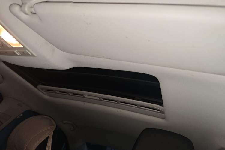 Used Volkswagen Jetta 2015 1.6L Manual Comfort Model
