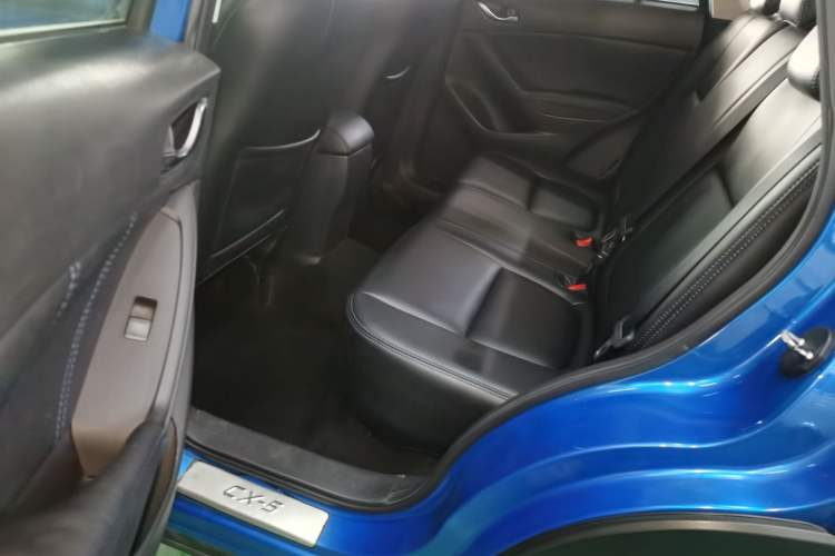 Used Mazda CX-5 2013 2.0L Manual Two-Wheel Drive Comfort Version