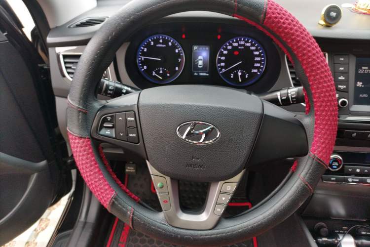 Used Hyundai Mistra 2016 1.8L Automatic Smart GLS
