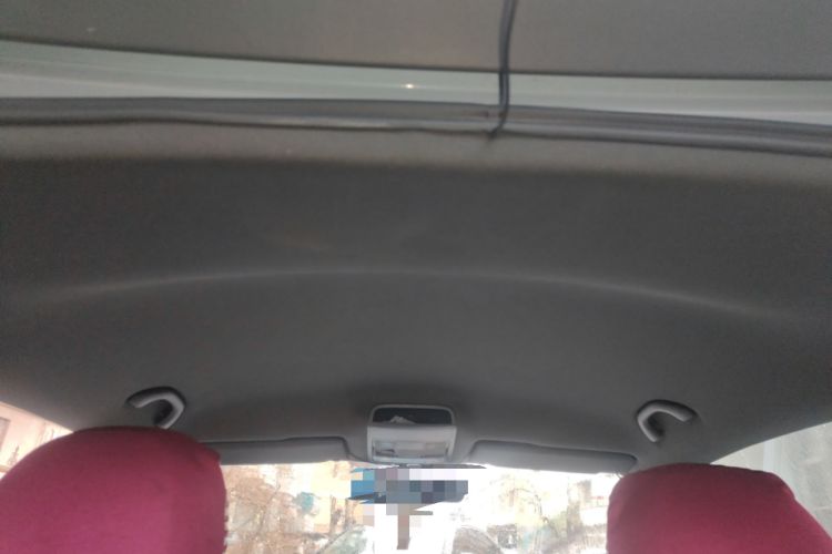 Used Volkswagen Beetle 2015 180TSI model
