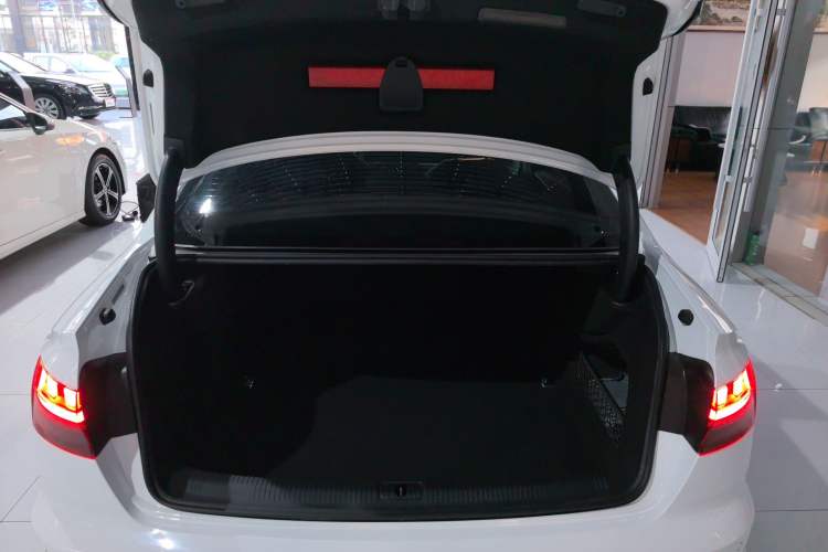 Used Audi A4L 2020 40 TFSI Fashion Dynamic Model Trunk