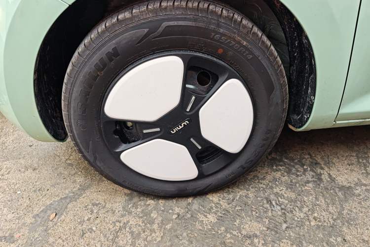 Used CHANGAN NEVO Lumin 2025 205 km Xiangqin Version Left Front Wheel Hub