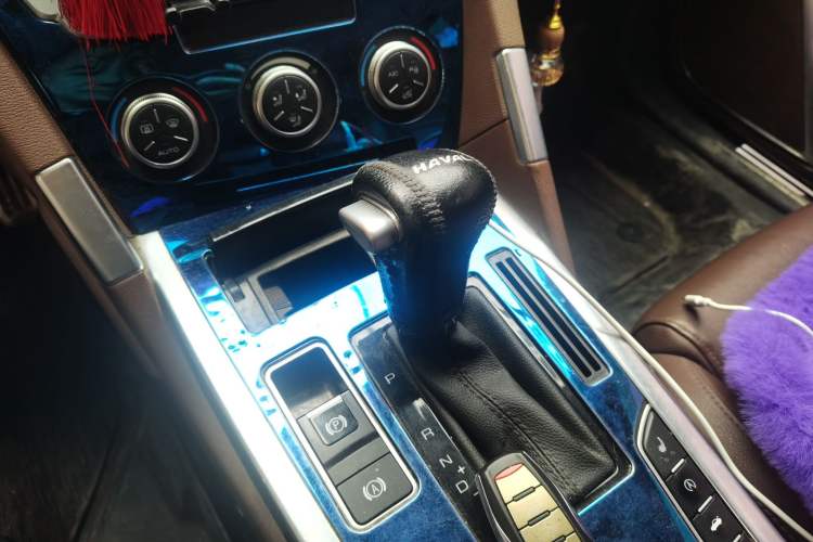 Used Haval H7 2017 Blue Label H7L 2.0T Automatic Prestige Model
