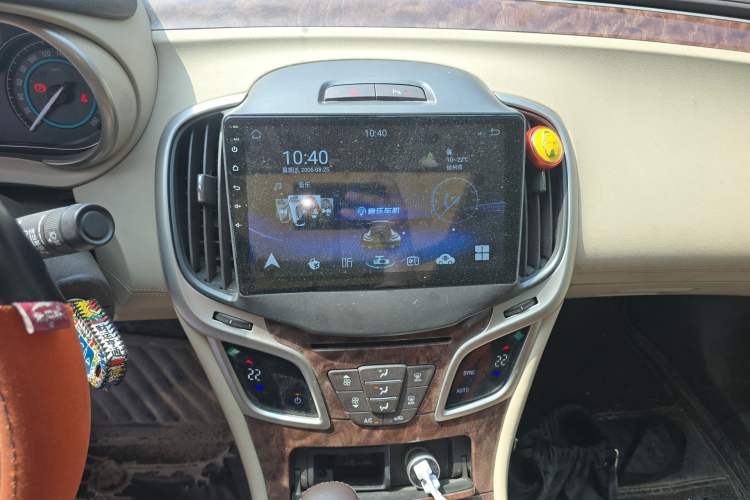 Used Buick LaCrosse 2013 2.4L SIDI Leading Comfort Version Audio And AC Panel