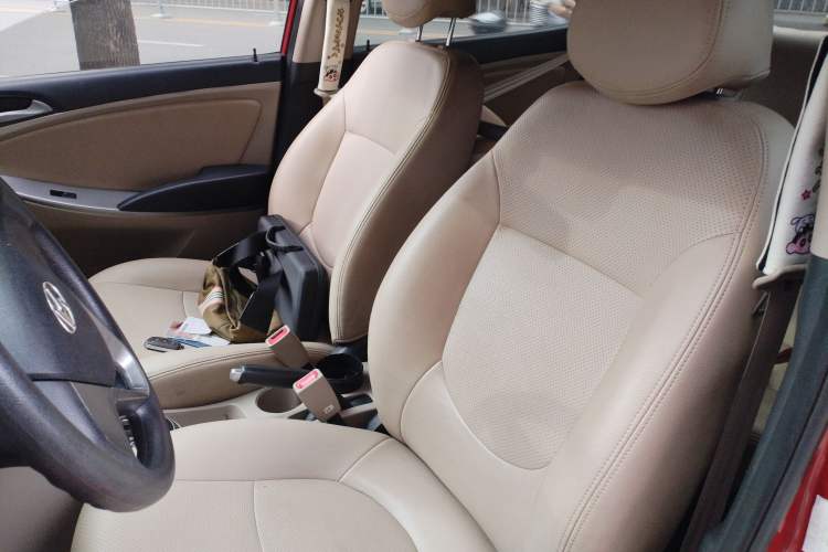 Used Hyundai Verna (older generation) 2014 1.4L Automatic Smart GLS