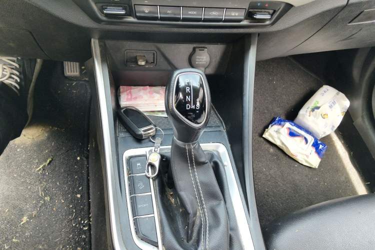 Used Geely Auto Vision X3 2020 1.5L CVT Luxury Model
