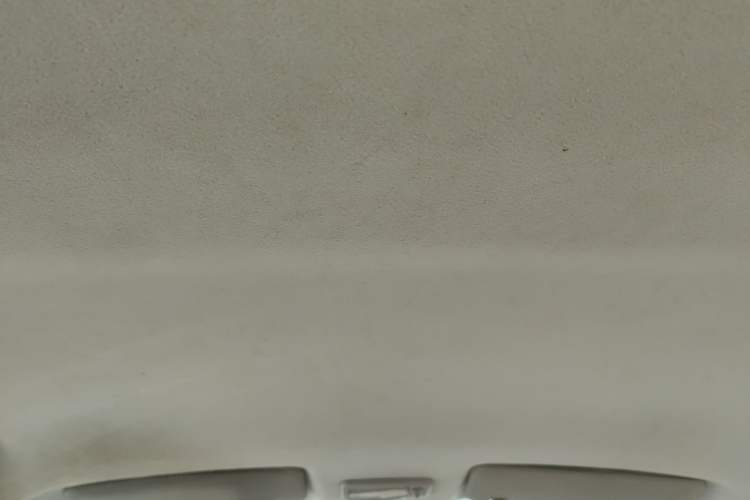 Used Geely Auto Diamond 2013 1.5L Manual Elite Model
