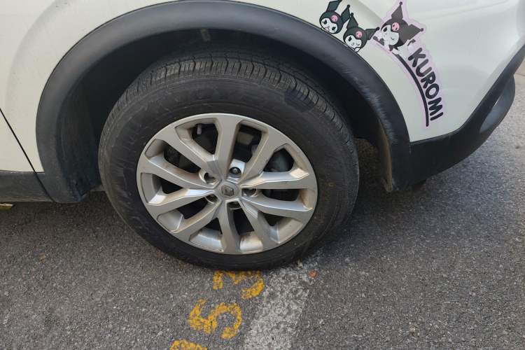 Used Renault Kadjar 2017 2.0L Two-Wheel Drive Comfort Edition Right Front Wheel Hub