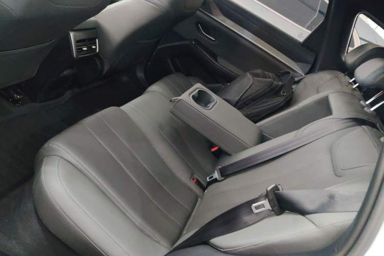 Used BYD Song Pro New Energy 2025 Second-Generation Intelligent Driving Version DM-i 115KM Excellence Edition Left Rear Seat