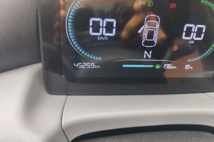 Used Leapmotor T03 2023 310 Lite Edition Odometer Close Up