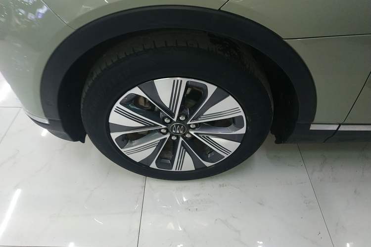 Used Buick E4 2023 Deluxe Edition