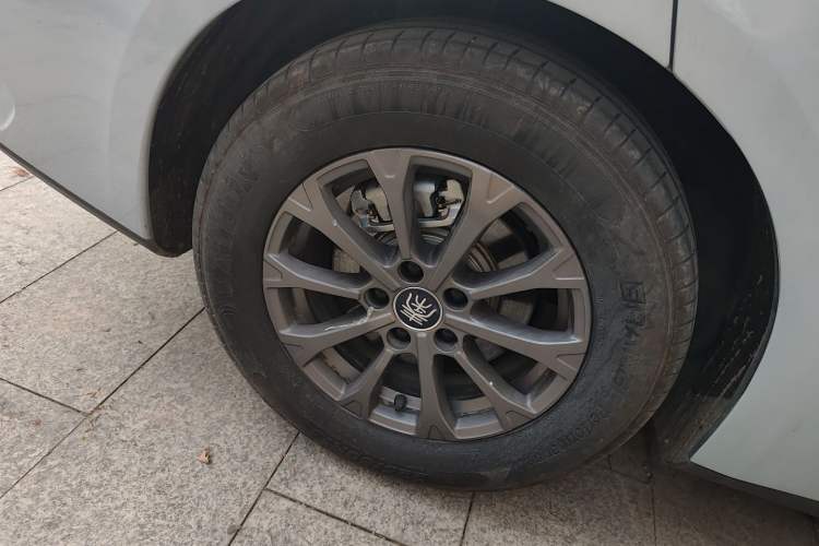 Used BYD Qin L 2024 DM-i 80KM Leading Model
