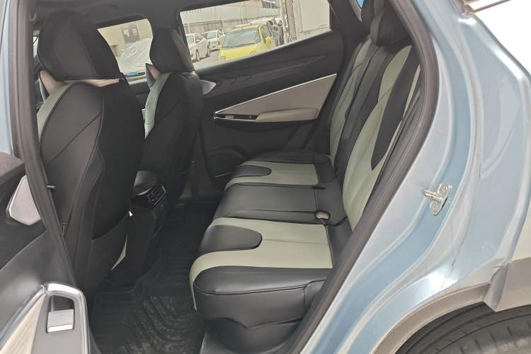 Used Geely Auto Emgrand X7 Sport 2023 Boyue COOL 1.5TD ZhiZun Edition Left Rear Seat