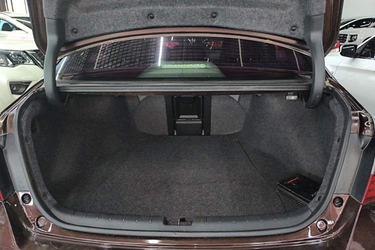 Used Honda Accord 2016 2.4L Comfort Edition Trunk