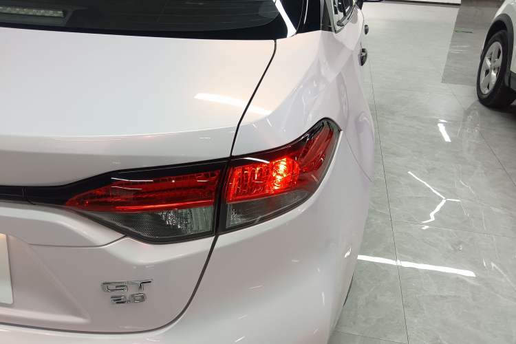 Used Toyota Levin 2021 2.0L Luxury Edition