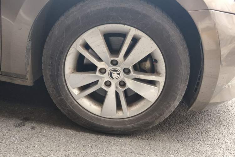 Used Skoda Superb 2016 TSI280 DSG Advanced Edition Exterior 7