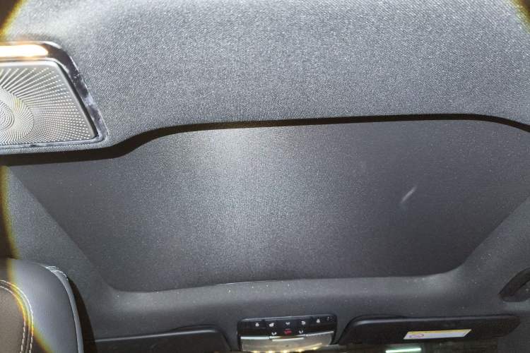 Used Mercedes-Benz GLC 2019 GLC 260 L 4MATIC Dynamic Model