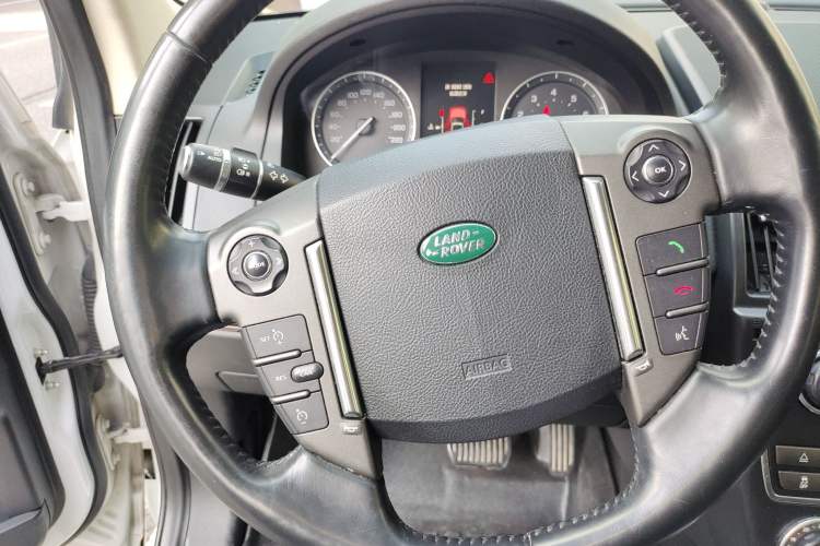 Used Land Rover Freelander 2 2014 2.0T Si4 SE Gasoline Version Steering Wheel