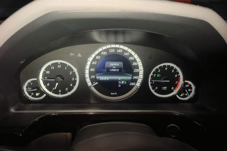 Used Mercedes-Benz E-Class 2013 E 260 L CGI Elegant Model
