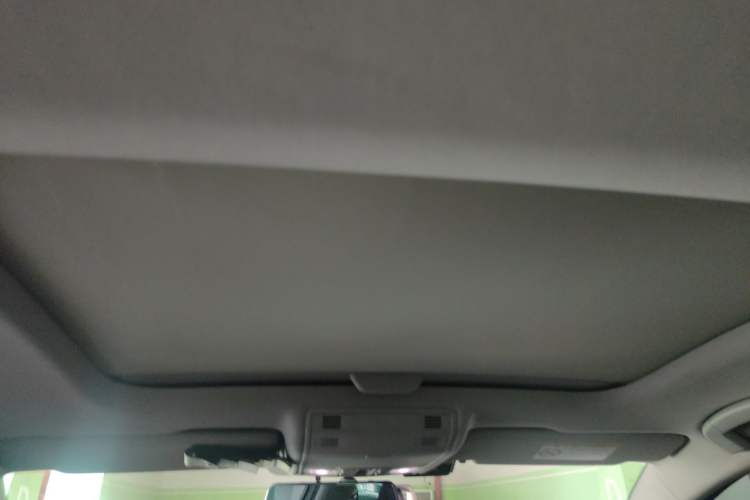 Used Volkswagen Golf 2015 1.6L Automatic Comfort Model Headliner