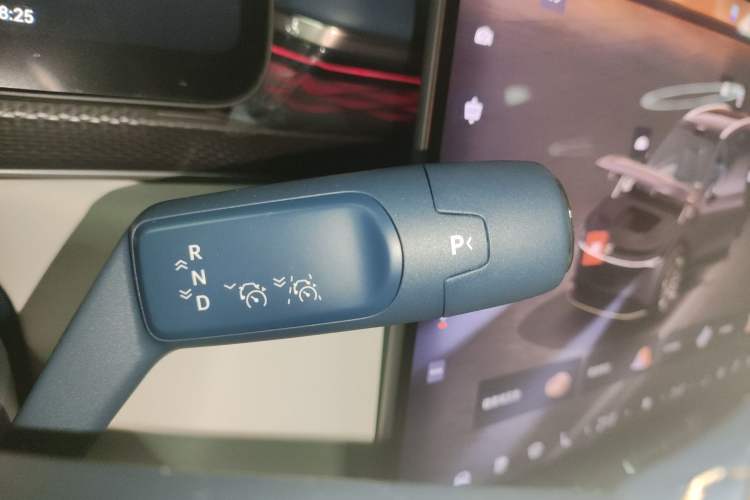 Used Zeekr 7X 2025 75 kWh Rear-Wheel Drive Intelligent Driving Version
