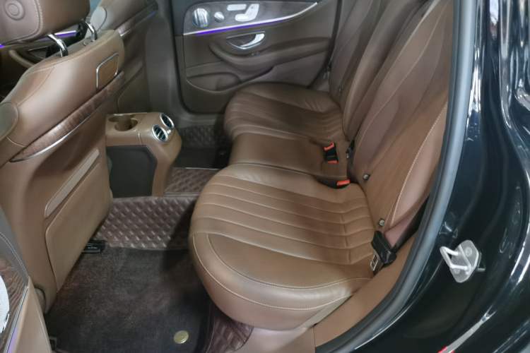 Used Mercedes-Benz E-Class 2020 Restyled E 300 L Exclusive Edition Left Rear Seat