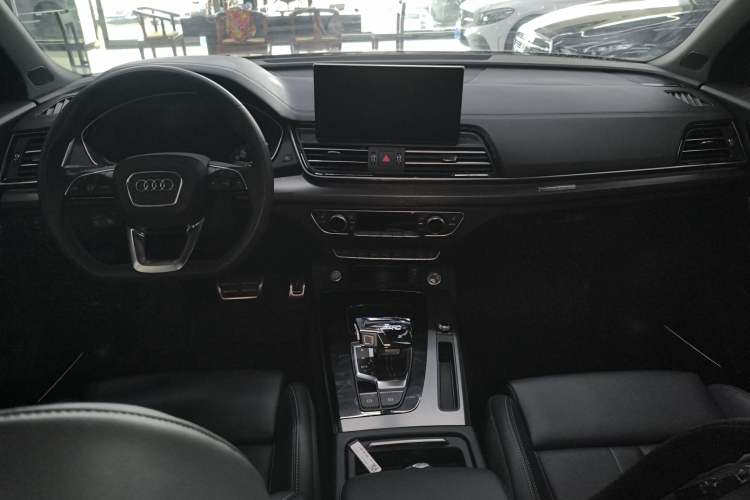 Used Audi Q5L 2024 45 TFSI Luxury Dynamic Model