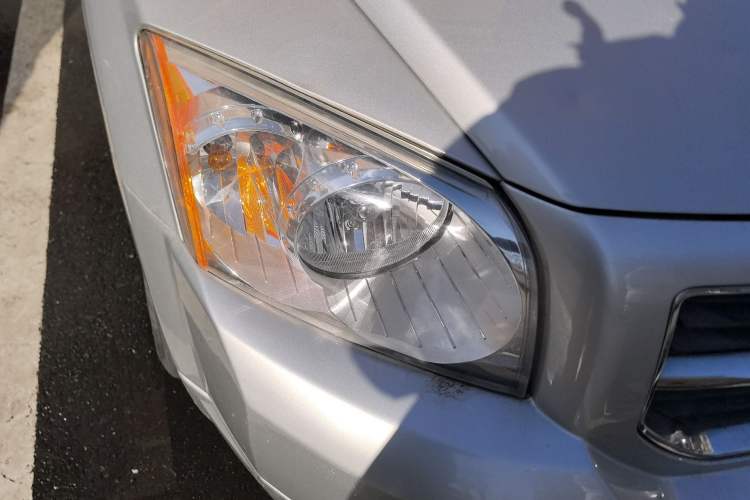 Used Dodge Caliber 2010 2.0 SXT Right Front Headlight