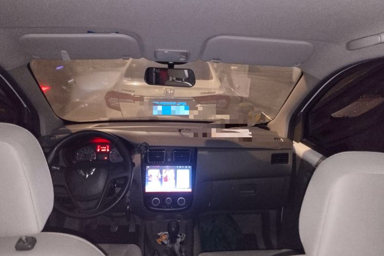 Used Wuling Rongguang V 2016 1.5L Practical Version