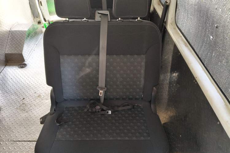 Used SAIC MAXUS Xintu V80 2019 2.5T Classic Model 6-Speed Manual Aotong Long Wheelbase Mid-Height 7-Seater