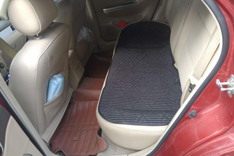 Used Buick Excelle 2013 1.5L Manual Classic Model Left Rear Seat