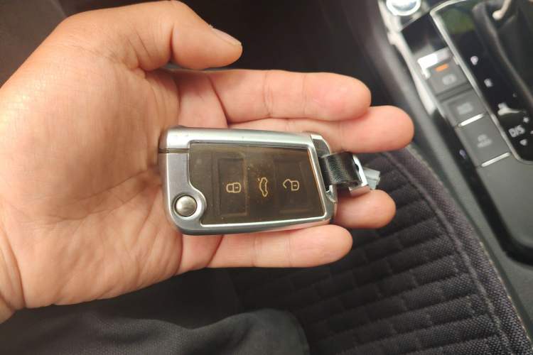 Used Volkswagen Tharu 2021 280TSI Two-Wheel-Drive Luxury Plus Edition