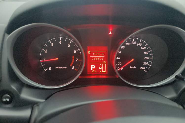 Used Mitsubishi ASX 2013 2.0L CVT Two-Wheel Drive Elite Edition
