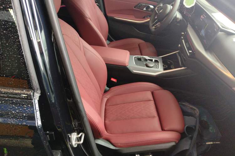 Used BMW 3 Series 2025 330Li M Sport Shadowline Package
