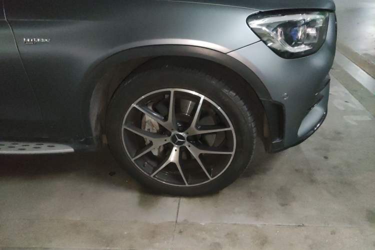 Used Mercedes-Benz GLC Coupe AMG 2020 AMG GLC 43 4MATIC Coupe SUV Right Front Wheel Hub