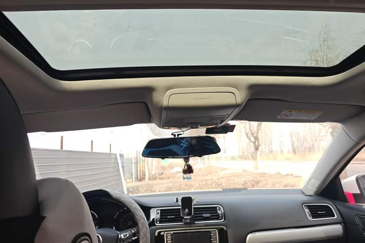 Used Volkswagen Sagitar 2017 1.6L Automatic Comfort Model
