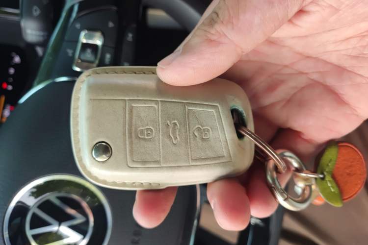 Used Volkswagen Polo 2023 Plus 1.5L Automatic Colorful Tech Edition Vehicle Key