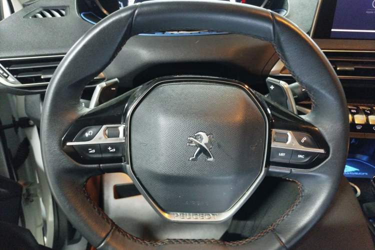 Used Peugeot 5008 2019 380THP 5-Seater Elite Edition Steering Wheel