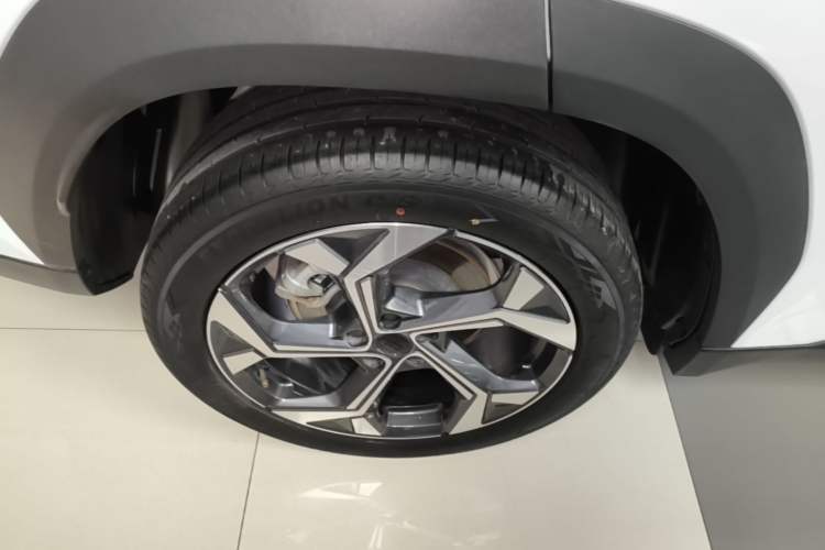 Used Geely Auto FX11 2023 1.5TD DCT Prestige Edition
