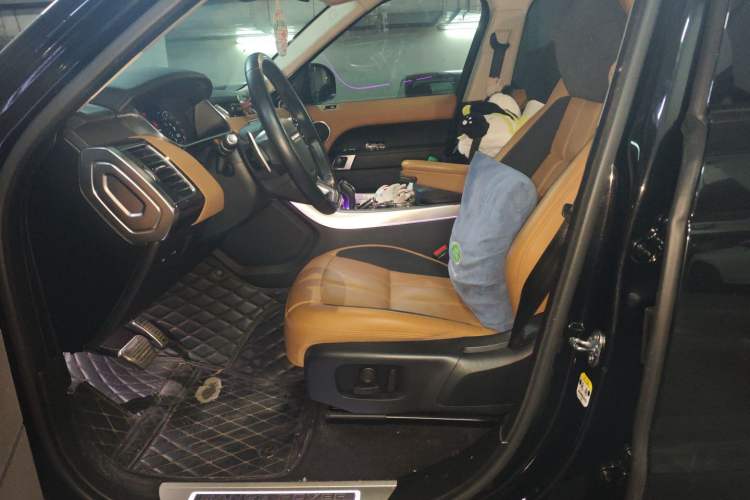 Used Land Rover Range Sport 2021 3.0 L6 YAO Black Edition Left Front Seat