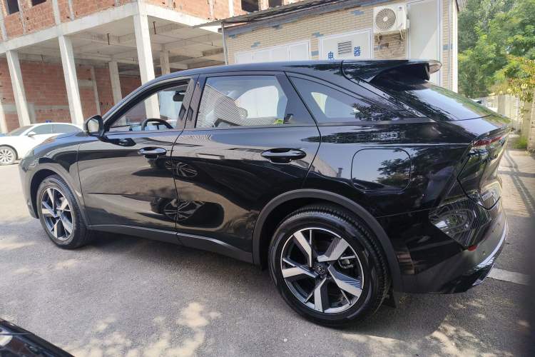 Used Venucia V DD-i 2025 Orca 150km Joyful Journey Edition