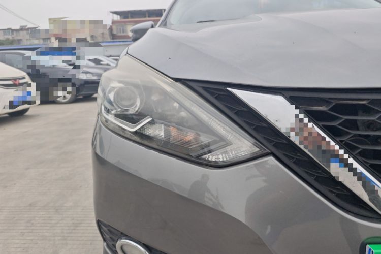 Used Nissan Sylphy 2018 1.6XV CVT Deluxe Edition Right Front Headlight