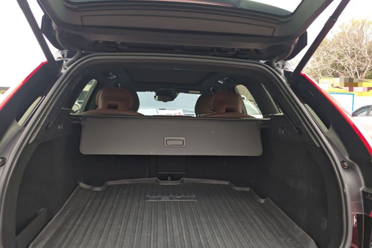 Used Volvo XC60 2021 T5 4x4 Smart Luxury Edition
